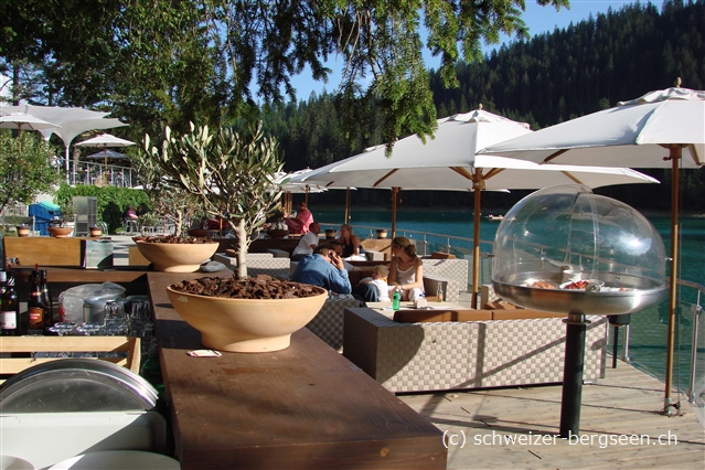 bilder/03/restaurant caumasee.jpg
